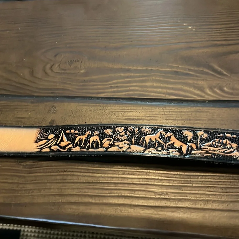 Cowhide boys belt- size 30